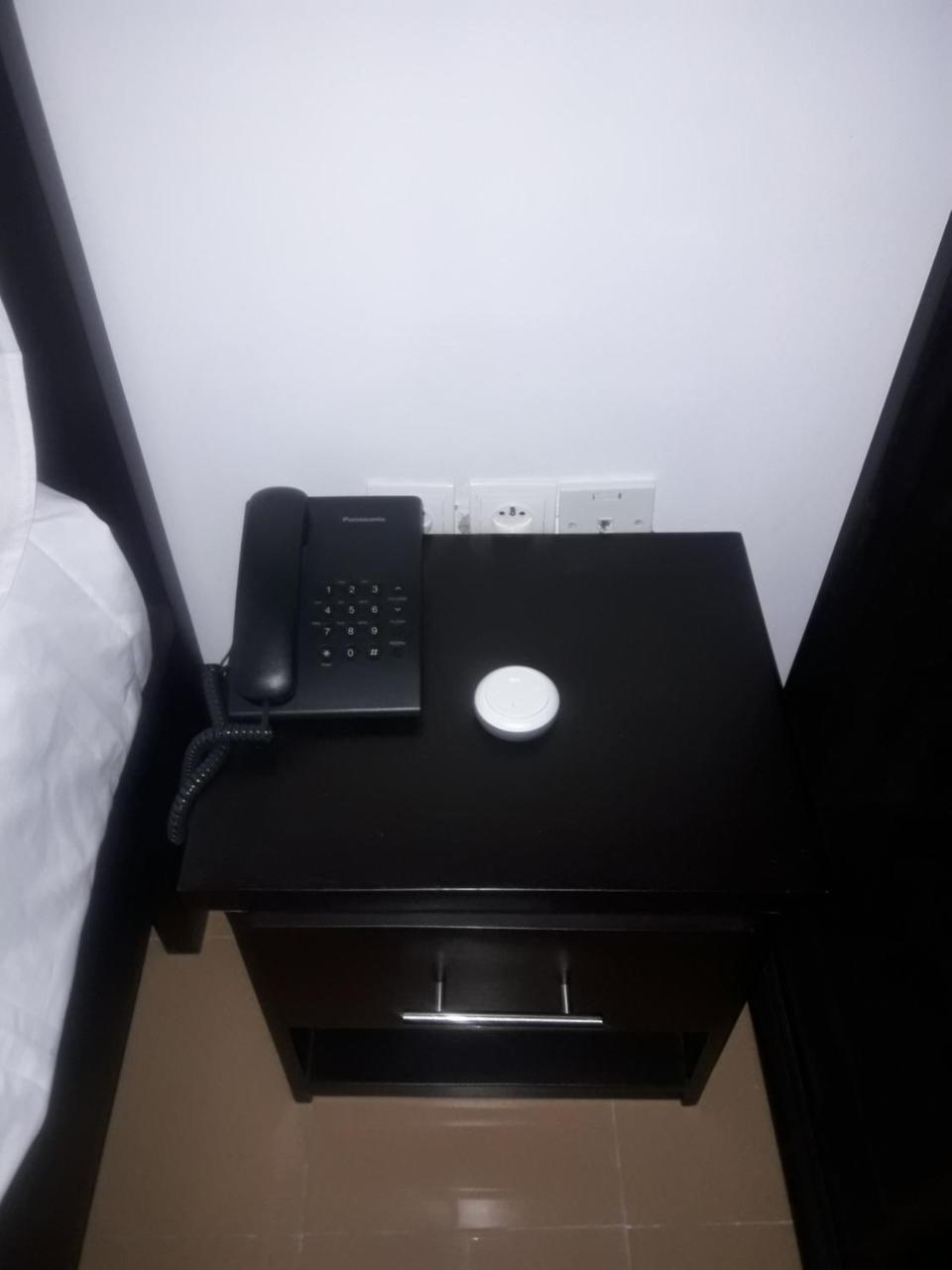 Hotel La Couronne Rw Yaoundé Екстериор снимка